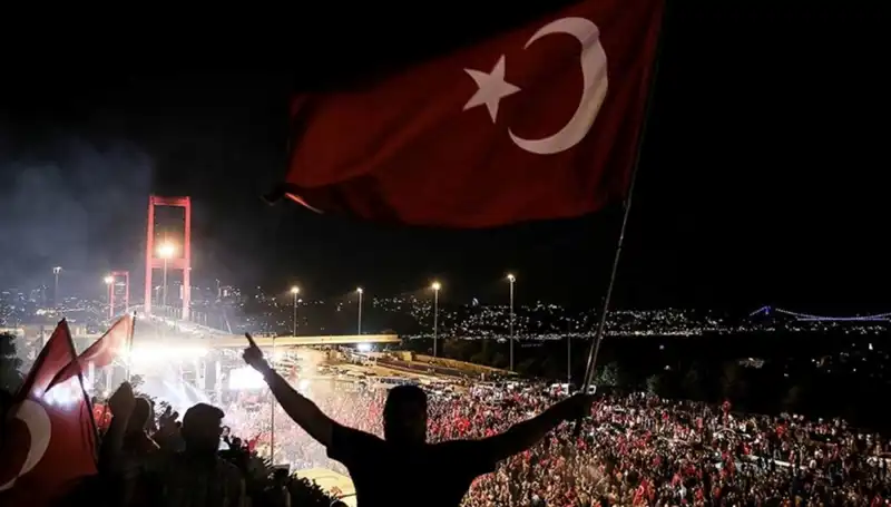 15 Temmuz’un Anısına Özel Gösterim: “En Uzun Gece” Külliye’de Sahnelenecek