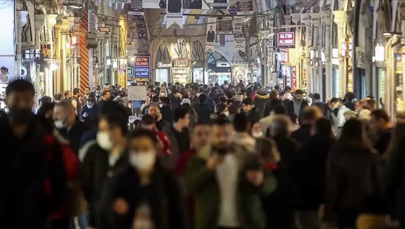 Kapalıçarşı'da Suç Çetesi ile Kara Para Ağı Ortaya Çıktı