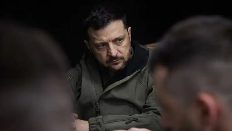 Zelenski'nin NATO Açıklaması: "Nadir Element Anlaşmasında Yokuz"