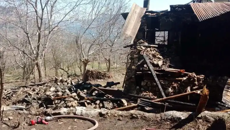 Yangın Felaketi: Karaman’da Müstakil Evde Bir Ölü, Bir Yaralı