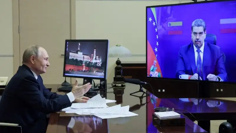 Putin ve Maduro’nun Tarihi Zirvesi: 9 Mayıs Daveti Neyi Anlatıyor?