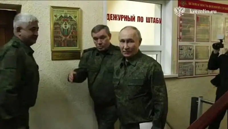 Putin’in Kursk Ziyareti Savaşın Seyrini Nasıl Değiştirdi?