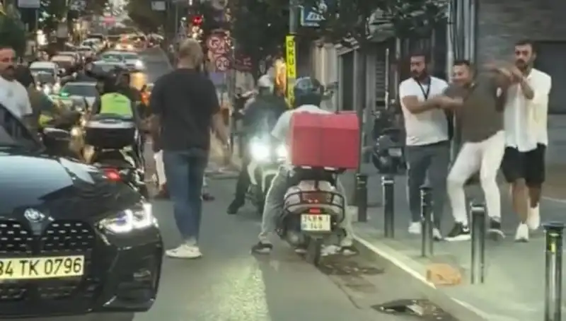 Nişantaşı’nda Trafik Tartışması Sopalı Kavga ile Neden Sonuçlandı?