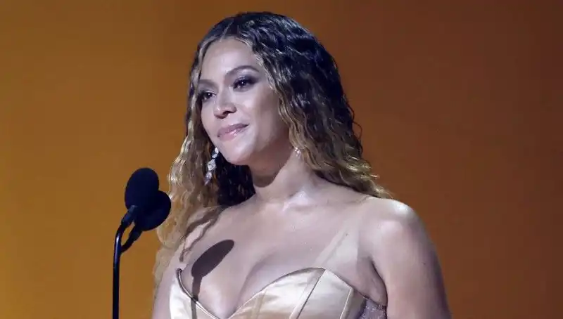 Beyonce'nin Yayımlanmamış Şarkıları Çalındı: Müzik Dünyası Şokta!