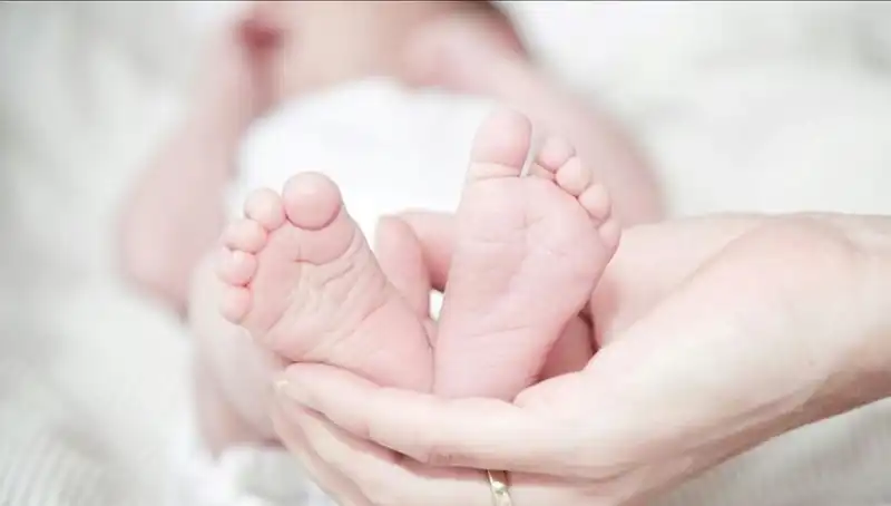 Aile Bebeklerinin Topuk Kanı Testini Yaptırmadı, Para Cezası Geldi
