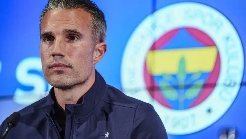 Son Dakika: Robin van Persie, Fenerbahçe'ye Karşı Şansını Yüzdeyle Açıkladı!