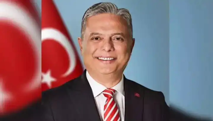 CHP'nin Yeni Umudu: Ümit Uysal Kimdir ve Geçmişi Nasıldır?