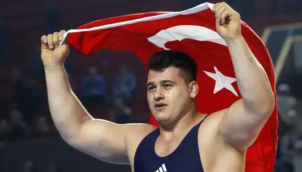 Milli Güreş Şampiyonu Rıza Kayaalp’a Şok 4 Yıl Men Cezası