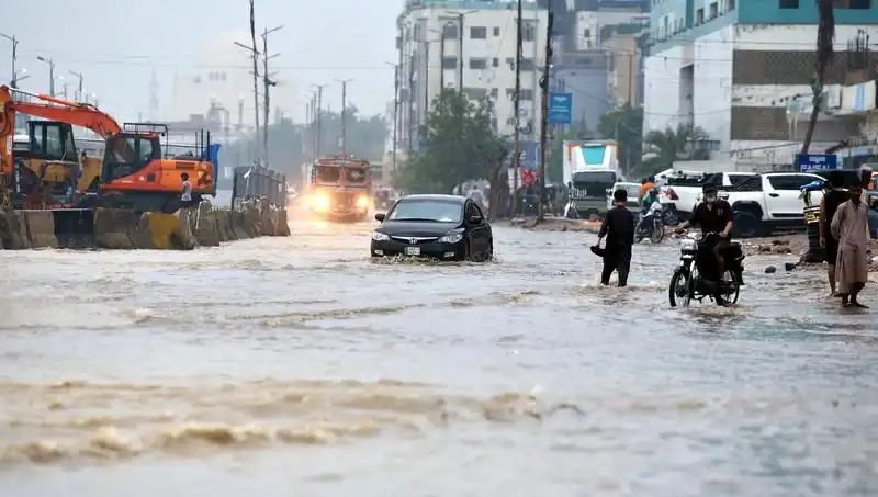 Pakistan'da Muson Yağmurları Felaketi: Ölü Sayısı Artmaya Devam Ediyor