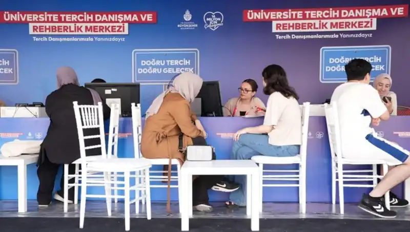 İstanbul'da Öğrencilere Özel 24 Rehberlik Merkezi Açıldı!