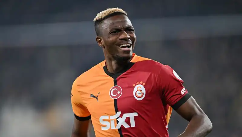 Osimhen'in Geleceği İçin Şaşırtan İddia: Napoli mi, Galatasaray mı?