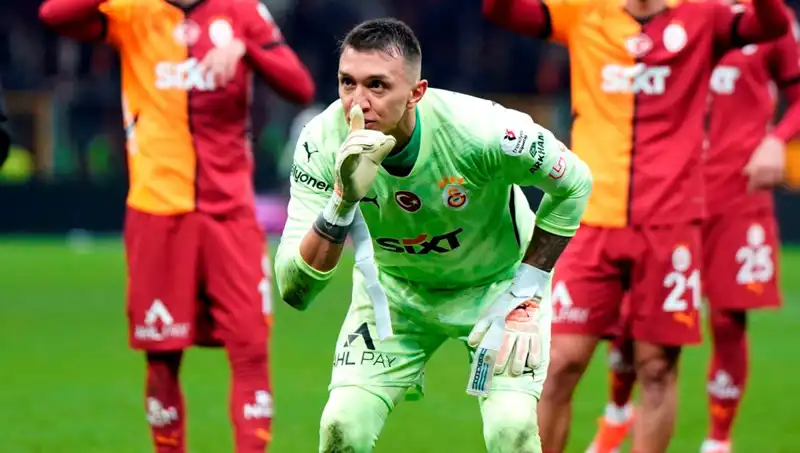 Galatasaray'ın Kalede Yeni Dönem: Muslera'nın Yerini Alacak İsim Belli Oldu!