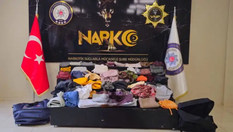32 Kilo Metamfetamin ile Yakalanan Şüpheli Suç Dünyasının Karanlık Yüzünü Gösteriyor