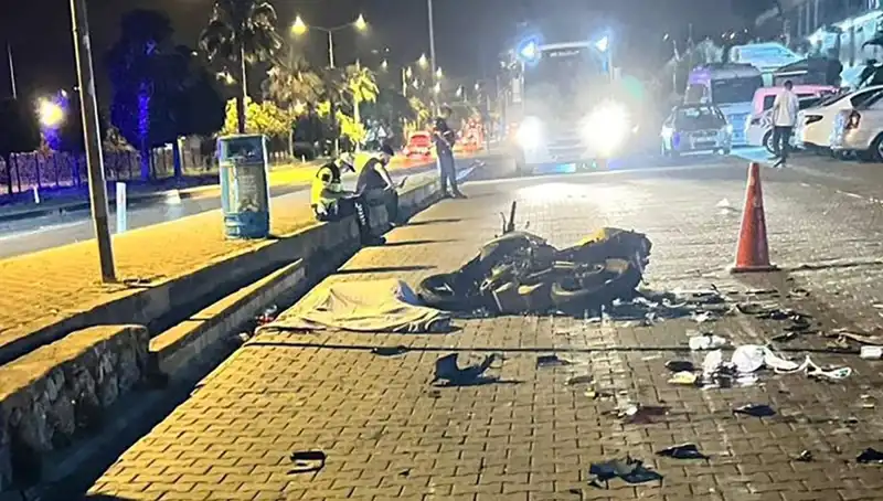 Alanya'da Motosiklet Kazasında Hayatını Kaybeden Genç, Şehirde Yası Derinleştirdi