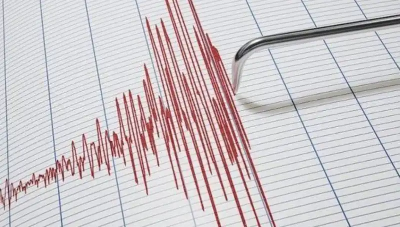 Suriye'yi Sarstı: 4,3 Büyüklüğündeki Deprem Panik Yarattı