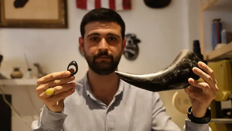Türk Savaşçıların Gücünü Artıran Alternatif Ekipman: Manda Boynuzu