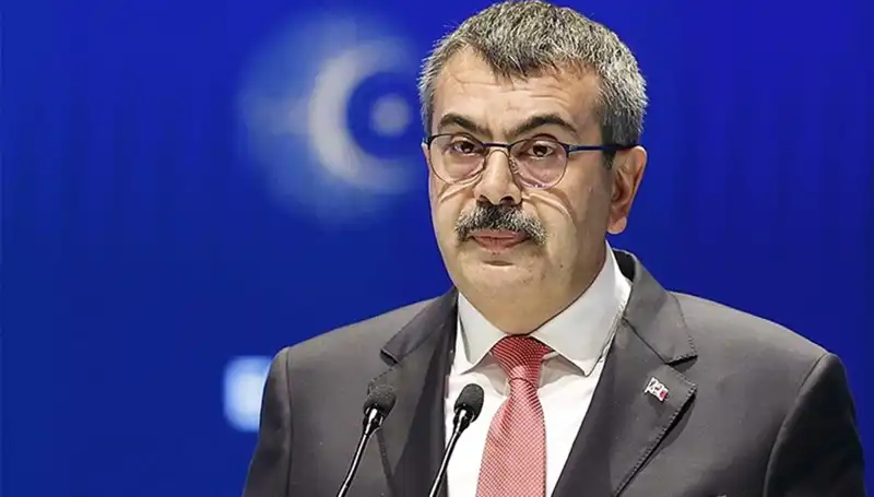 Bayramda Öğretmenlere Uzaktan Eğitim Müjdesi: Elektronik Ortamda Eğitim Dönemi Başlıyor!