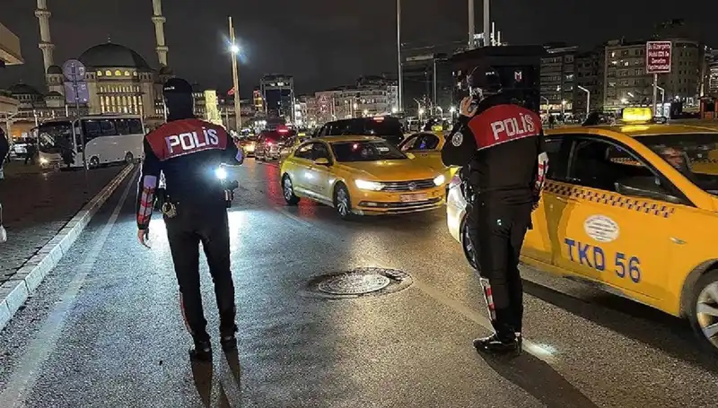 İstanbul'da Huzur Operasyonu: Bir Gecede 873 Gözaltı