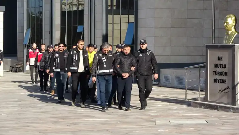 Balyozla Kavgaya Karışan Şahıslar Serbest Bırakıldı: Olayın Perde Arkası