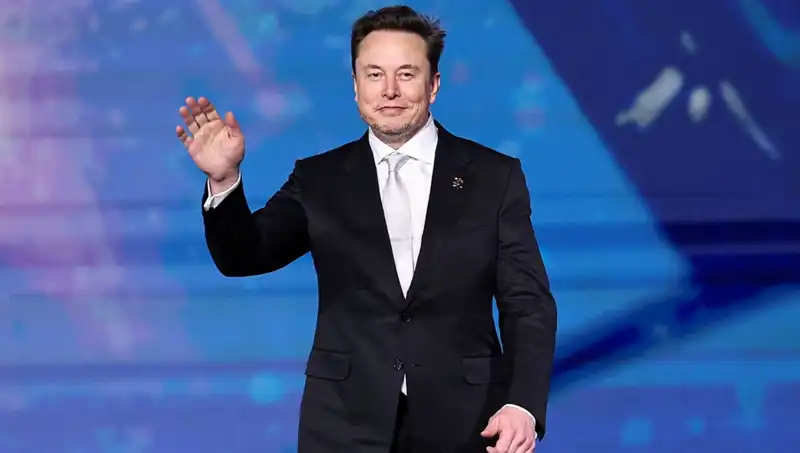Tesla, Kendi "Canavarını" Rafa Kaldırdı: Elektrikli Devrimde Radarlar Çalışıyor
