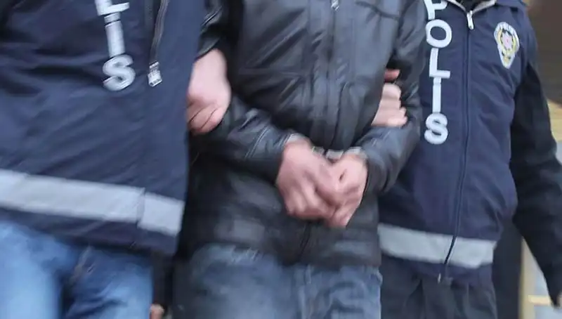 Kütahya'da Uyuşturucu Operasyonunda 5 Kişi Tutuklandı!